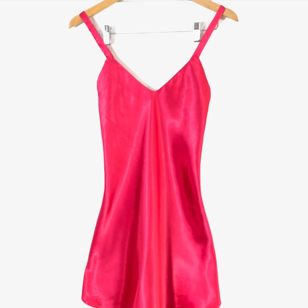 Vintage 90s Vassarette Silky Nylon Hot Pink Slip